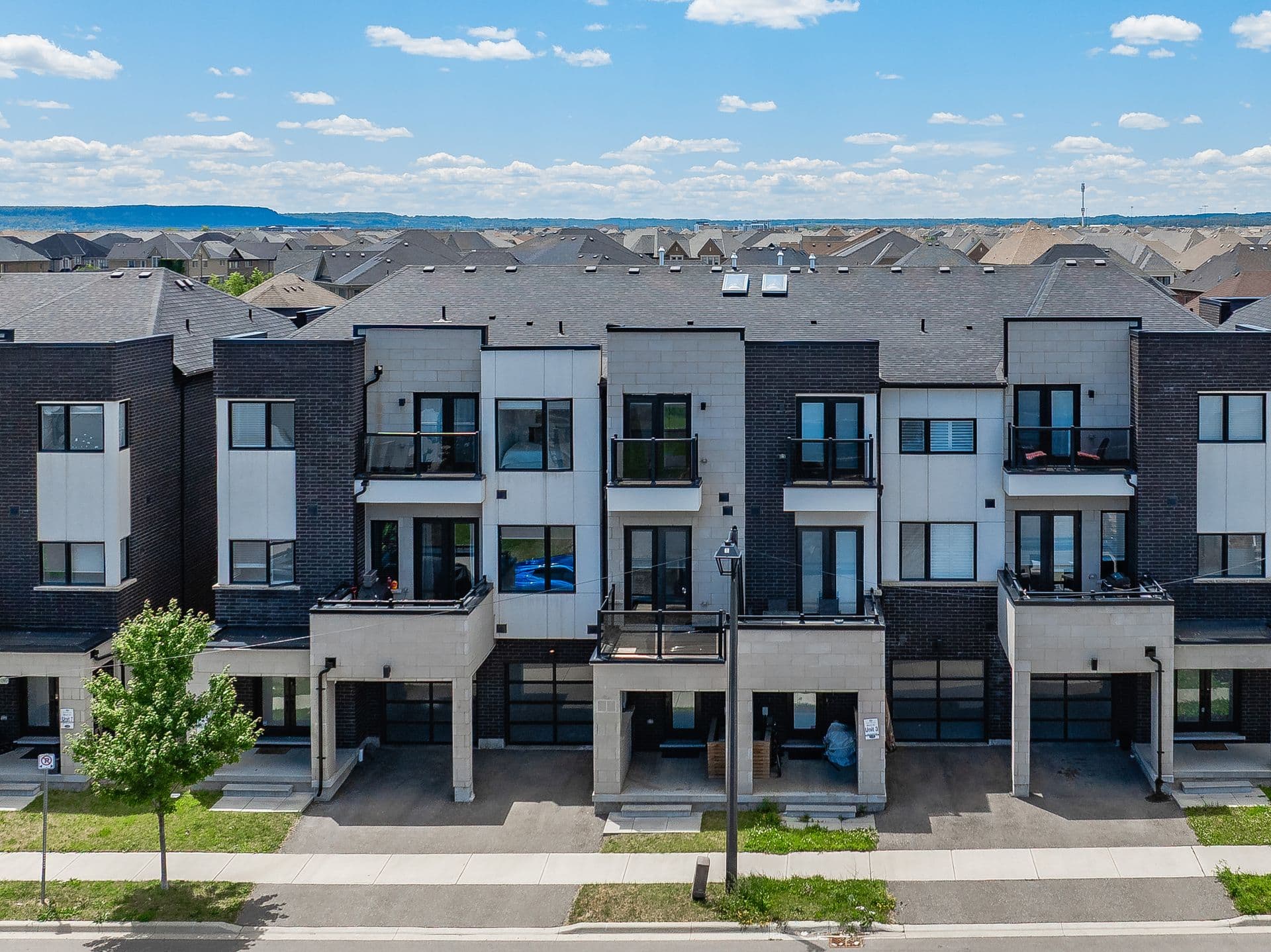 1403 Clarriage Court